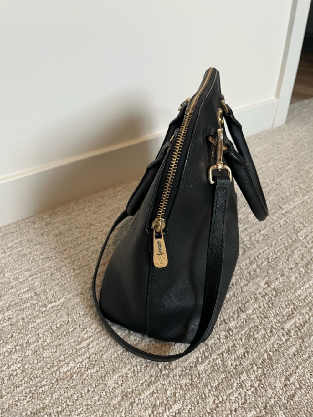 Michael Kors Black Saffiano Leather Satchel Medium Dome Bag Gold Hardware - Picture 8 of 16